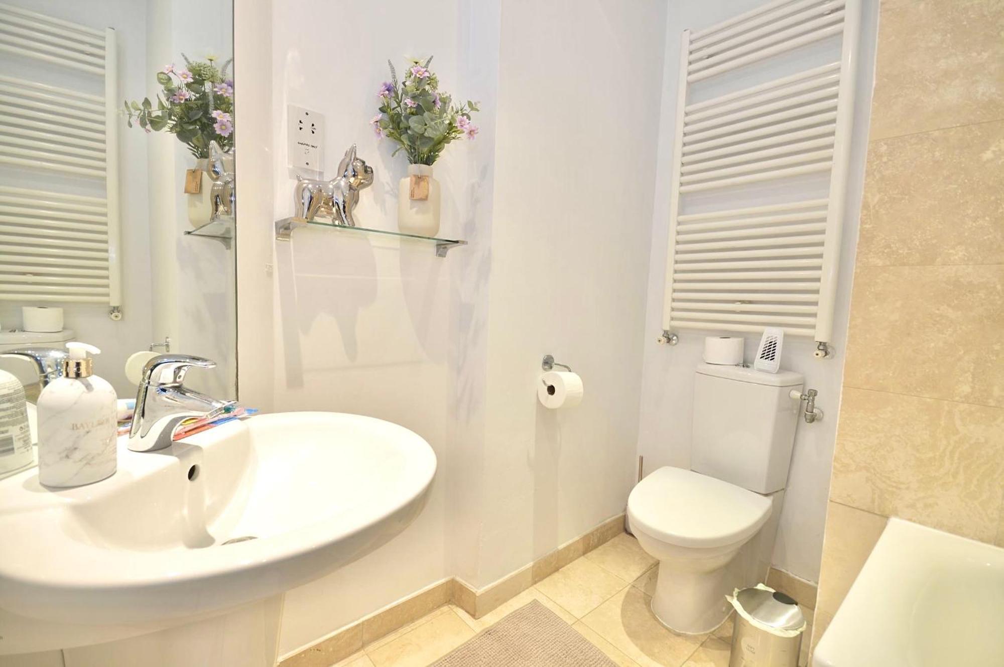 Kensington Apartment, Breakfast, 2 Baths Londra Esterno foto