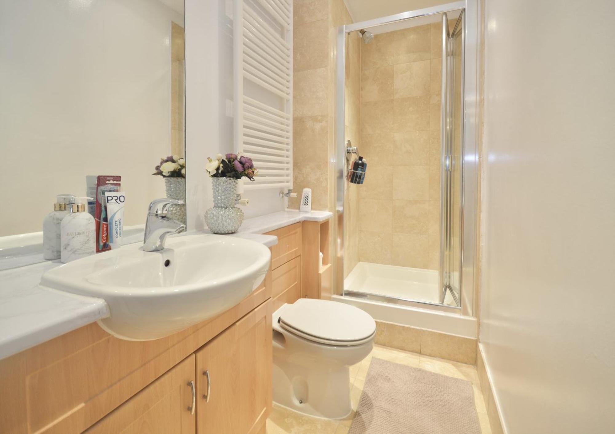 Kensington Apartment, Breakfast, 2 Baths Londra Esterno foto